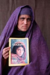 Sharbat Gula National Geographics Afghan Girl Arrives In Kabul 1