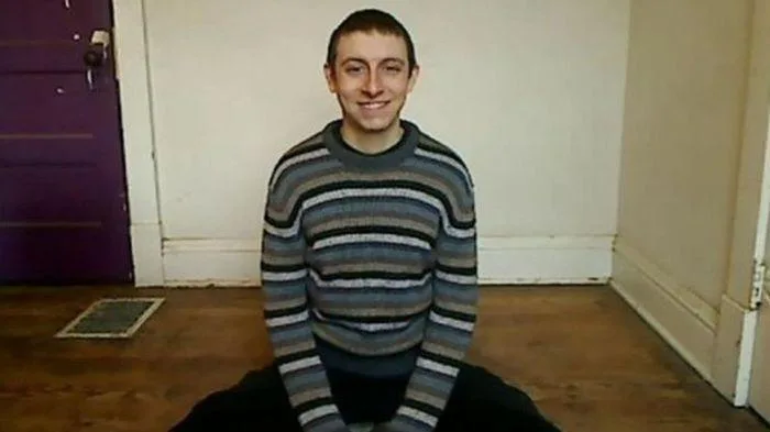 5 Channel Youtube Ini Punya Video Yang Aneh Dan Absurd 10 Benjamin Bennett