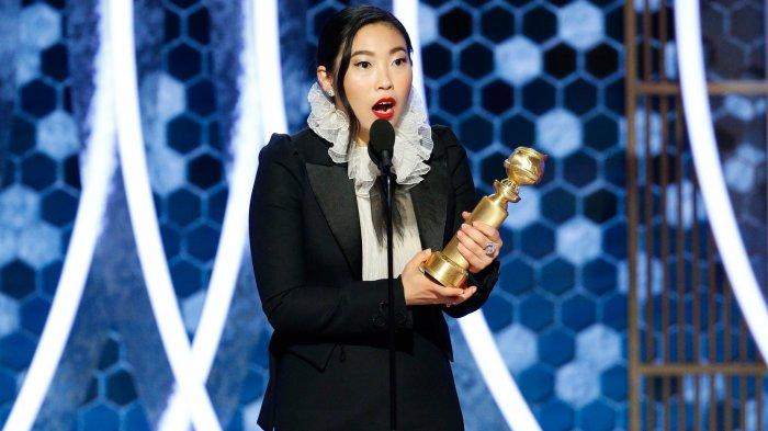 Awkwafina Jadi Wanita Keturunan Asia Pertama Menangkan Golden Globe 2020
