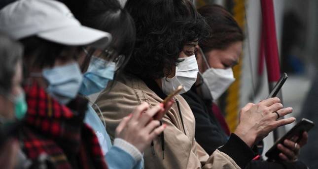 Stok Masker di Hong Kong Menjadi Langka Akibat Virus Corona