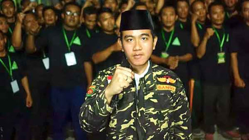 Putra Presiden Jokowi, Gibran Dilantik Menjadi Anggota Kehormatan Banser