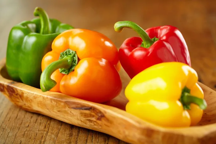 Bukan Sayuran, 6 Bahan Makanan Ini Ternyata Termasuk Buah 11 Paprika
