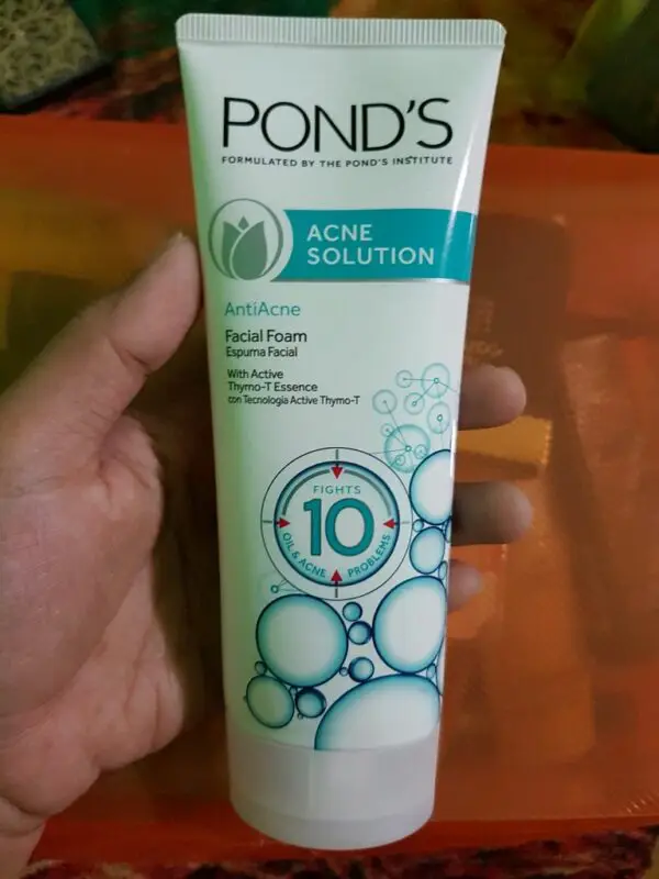 10 Rekomendasi Sabun Muka Ampuh Bebas Jerawat 12 Pond S Acne Solution Facial Foam - produk sabun muka anti jerawat