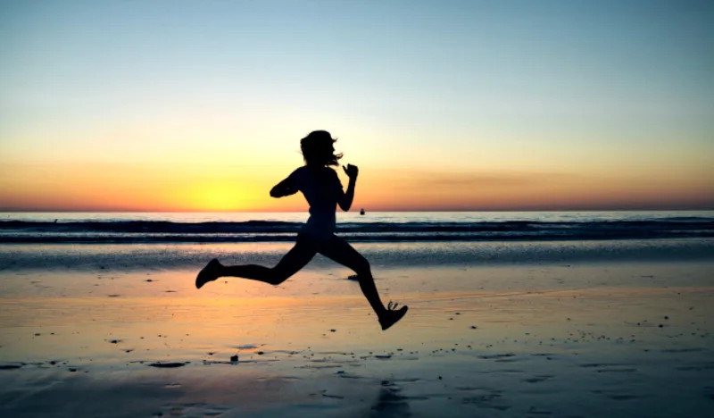5 Trik Agar Bisa Mendapatkan Waktu Tidur Yang Efektif & Berkualitas 8 Running Travel