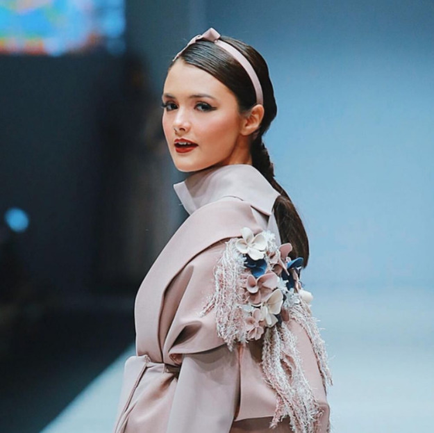 Amanda Rawles Di Jakarta Fashion Week