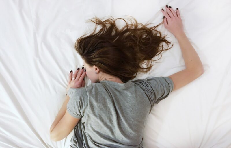 Mengapa Orang Tidur Cenderung Tidak Mendengar