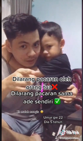 Karena Kakaknya Sudah Punya Pacar, Sang Adik Lalu Menangis, Begini Ceritanya 6 Adik menangis mengetahui kakaknya sudah punya pacar
