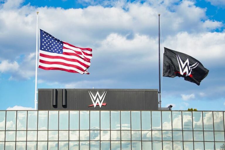 WWE Vaksin COVID-19