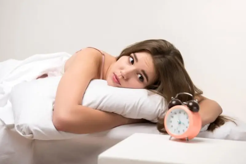 3 Alasan Kenapa Tidak Pernah Ada Jam Dinding Di Kamar Hotel 6 Vraxgxw5hsfleg3yckn3