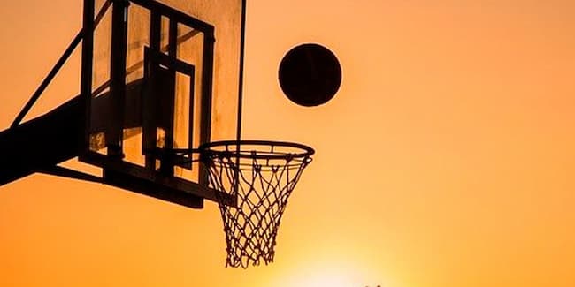 Ring Bola Basket