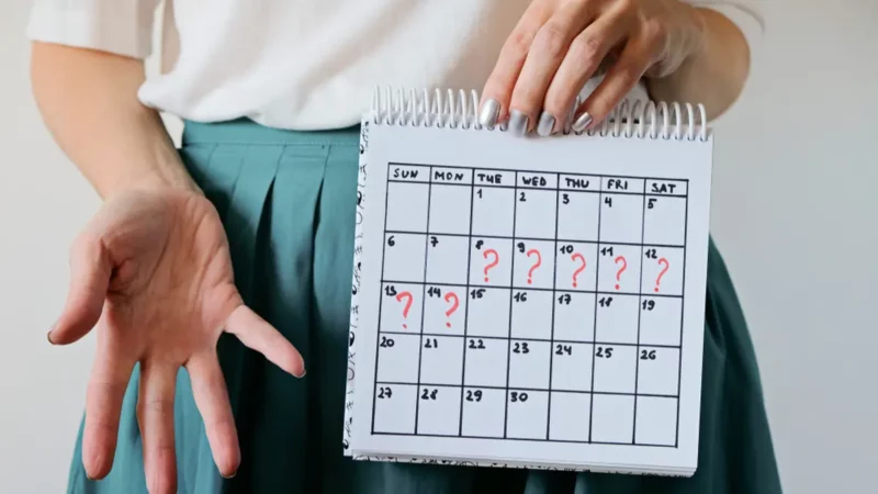 10 Penyebab Menstruasi Tidak Lancar, Wanita Wajib Tahu! 6 090638100 1646975487 Shutterstock 1561328644