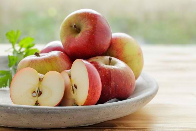 Jarang Bertemu Dokter Berkat Manfaat Apel