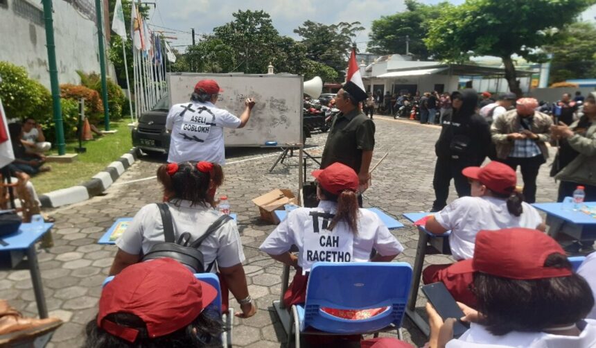 Pelaksanaan Demo di Yogya untuk Menolak Kecurangan Pemilu