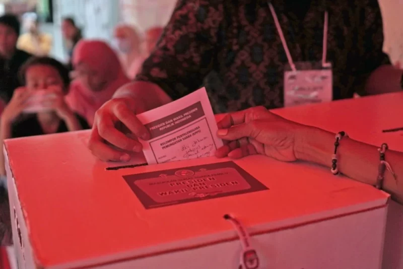 Syarat Pilpres Berlangsung Satu Putaran 6 Ilustrasi Pemilu Bisniscom Bisnis Indonesia Bloomberg