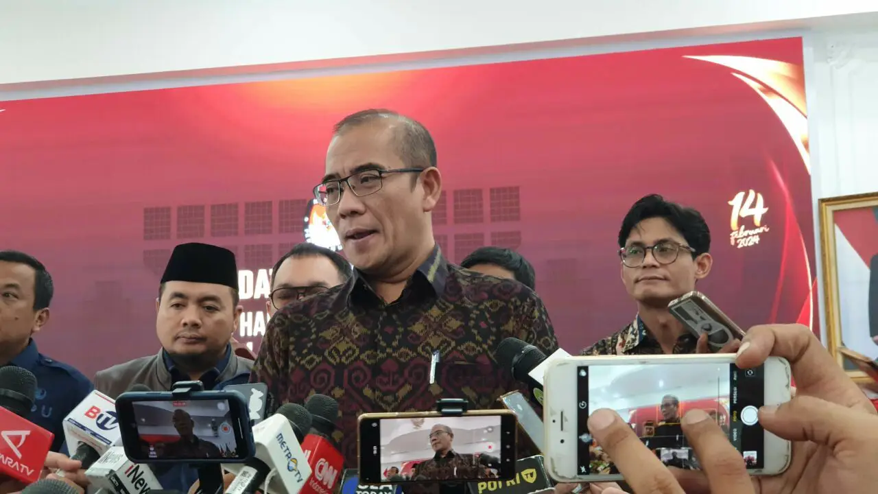 Ketua KPU Minta Maaf Terkait Kesalahan Data Surat Suara